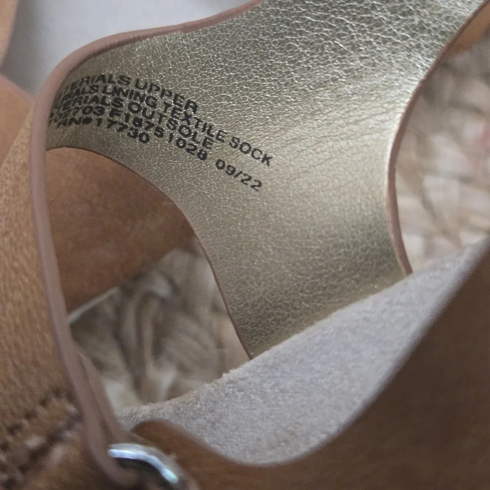 Cat & Jack Girls Shaelyn Footbed‎ Sandals Cognac Brown Size 11, NWT